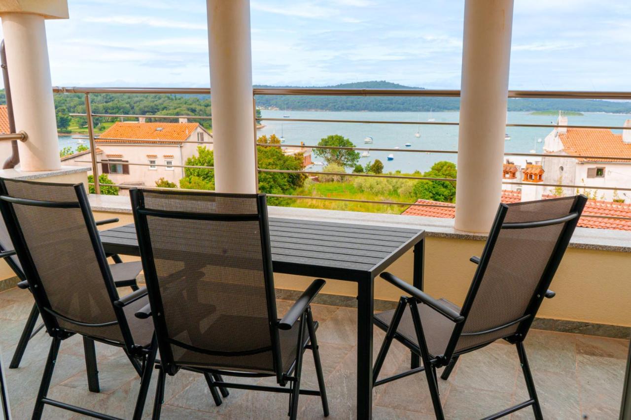 Villa Livi - Luxury Sea View Appartments Медулин Екстериор снимка